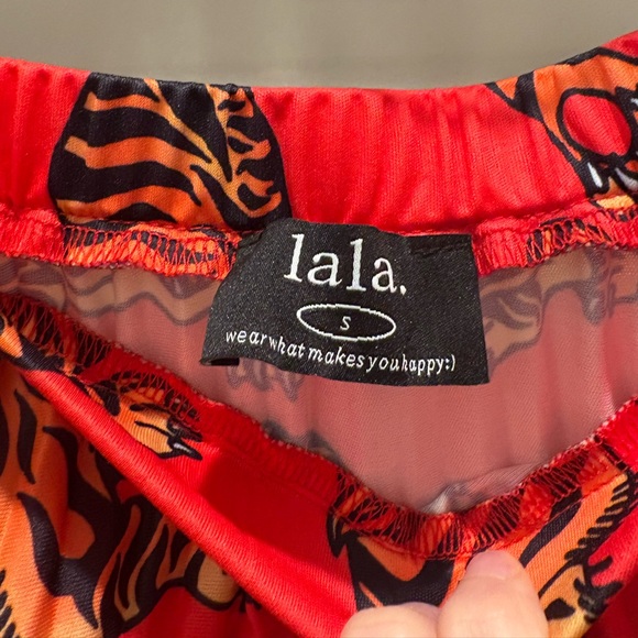 Dressed in LALA Don't Let Them Tame You Pleated Midi Skirt - Picture 7 of 8